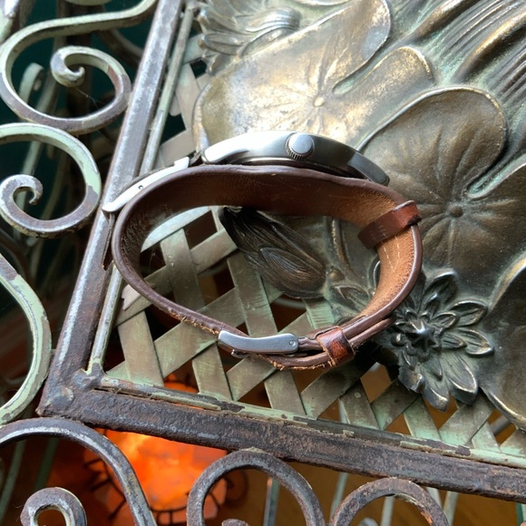 ❌SOLD❌Guess Watch - Picture 4 of 7